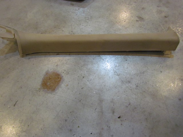 2006 Infiniti G35 G35x Sedan RH Passenger A Pillar Trim OEM 76911 AL500