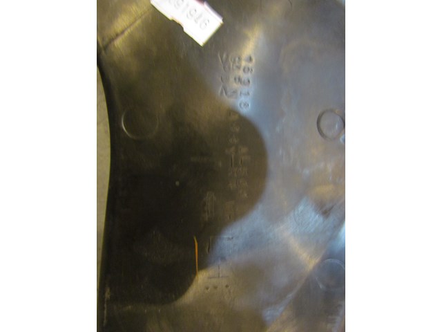 2006  Infiniti G35X Rear LH Seat Finish Panel 76918 AL500