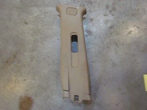 2006 Infiniti G35x LH Upper B Pillar Trim 76914 AL500