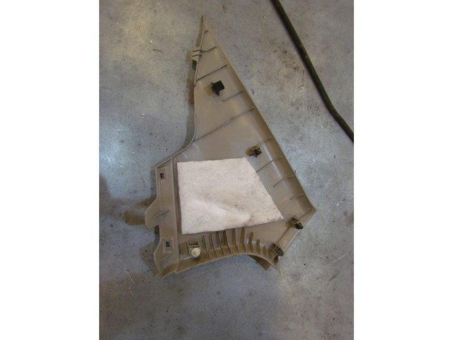 2006 Infiniti G35x RH C Pillar Trim Panel 76934 AL500