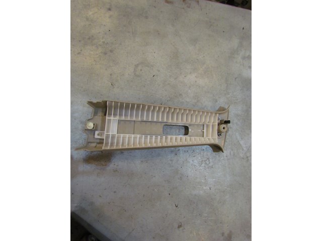 2006 Infiniti G35x RH Upper B Pillar Trim Panel 76913 AL500