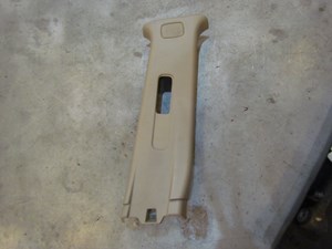 2006 Infiniti G35x RH Upper B Pillar Trim Panel 76913 AL500