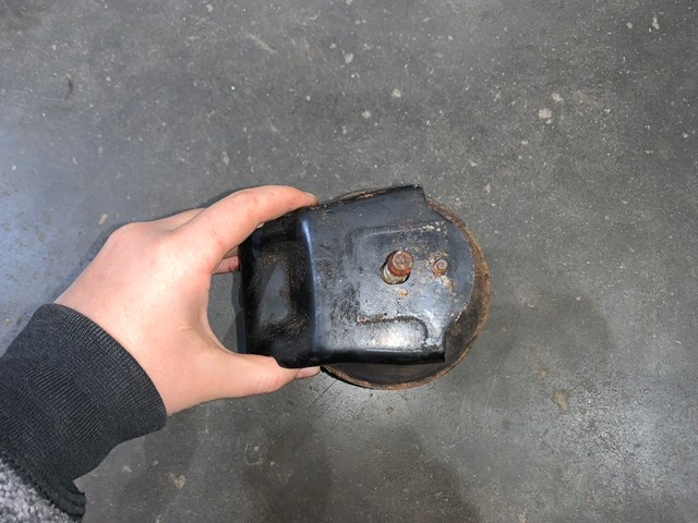 2006 Infiniti G35x RH Passenger Engine Mount Motor Mount