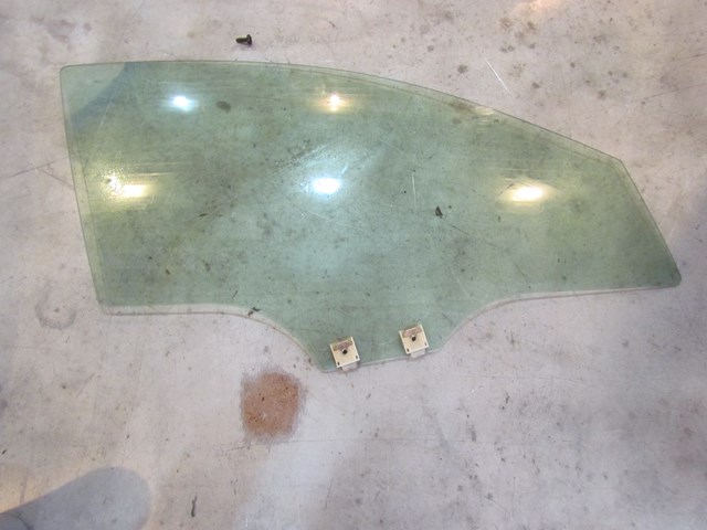 2007 Mazda RX8 Front RH Passenger Door Glass