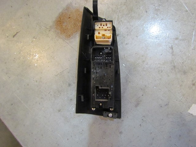 2007 Mazda RX8 Front LH Master Door Switch Fe01 684L6