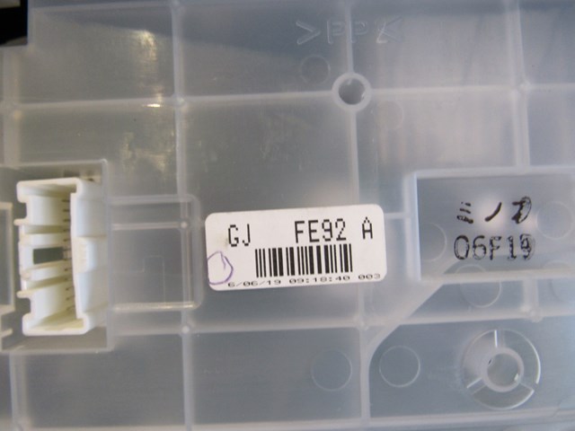 2007 Mazda RX8 Speedometer Instrument Gauge Cluster w/Bezel