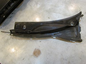 2007 Mazda RX8 LH Driver Windshield Wiper Cowl OEM FE01507S1