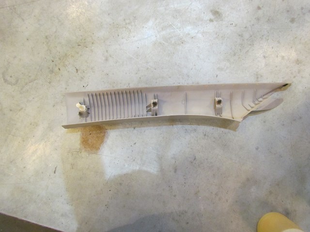 2007 Mazda RX8 RH Passenger A Pillar Trim OEM F152 68 160