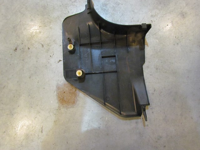 2007 Mazda RX8-RH Kick Panel-F151 68 371