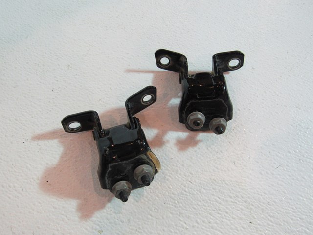 2007 Mazda RX8 Rear RH Door Hinge Set