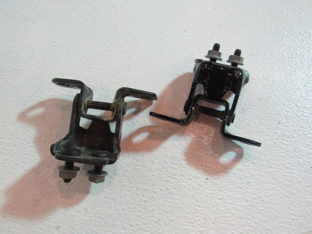 2007 Mazda RX8 Rear RH Door Hinge Set