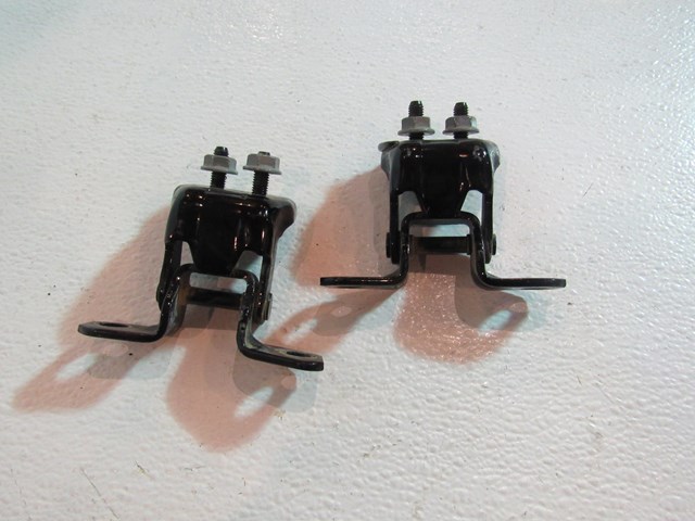 2007 Mazda RX8 Rear RH Door Hinge Set