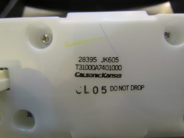 2007 Infiniti G35X Navigation Controls w/Bezel & Vents 28395 JK605