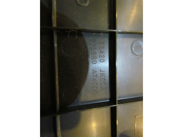 2007 Infiniti G35X Front RH Kick Panel 68420 JK00A