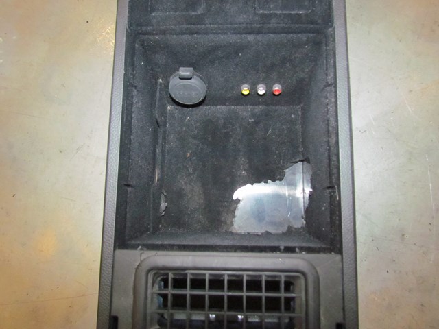 2007 Infiniti G35X Center Console 96910 JK00B-See Description