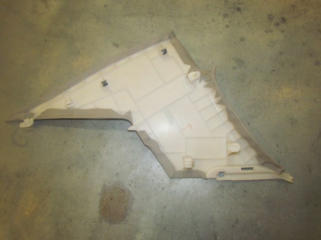 2007 Infiniti G35x Sedan RH Passenger C Pillar 76934 JK000