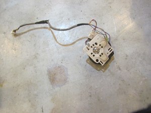 2007 Infiniti G35x Sedan LH Side View Mirror Motor