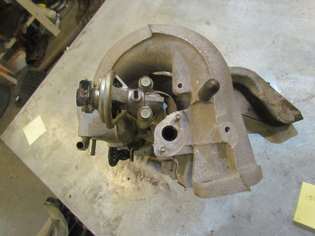 1996 Mazda MIata MX-5 Intake Manifold