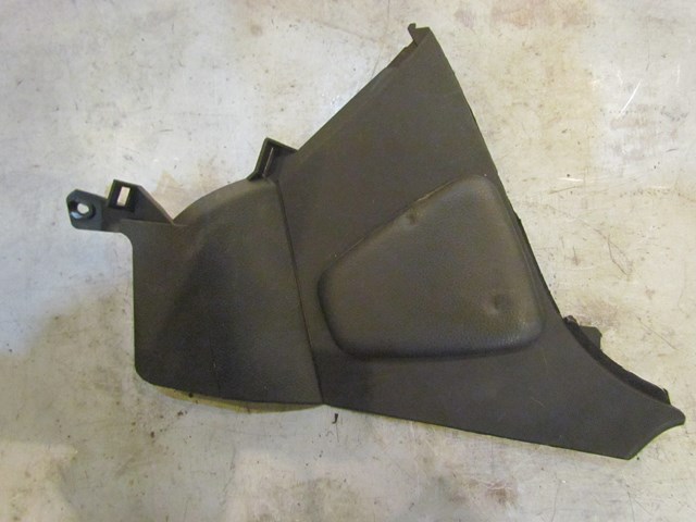 2005 Nissan 350Z LH Center Kick Panel