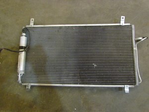 2005 Nissan 350Z Convertible A/C Condenser