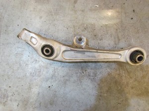 2005 Nissan 350Z Convertible LH Driver Front Lower Control Arm