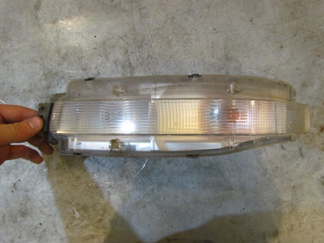 2005 Nissan 350Z Convertible RH Rear Bumper Light