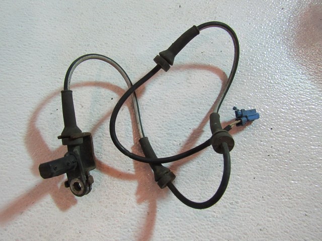 2005 Nissan 350Z LH Driver Front ABS Sensor See Pics