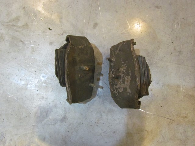 1991 Nissan 240SX Engine Mounts
