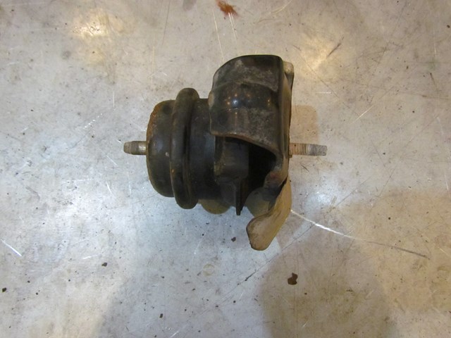 2005 Nissan 350Z Convertible RH Engine Mount