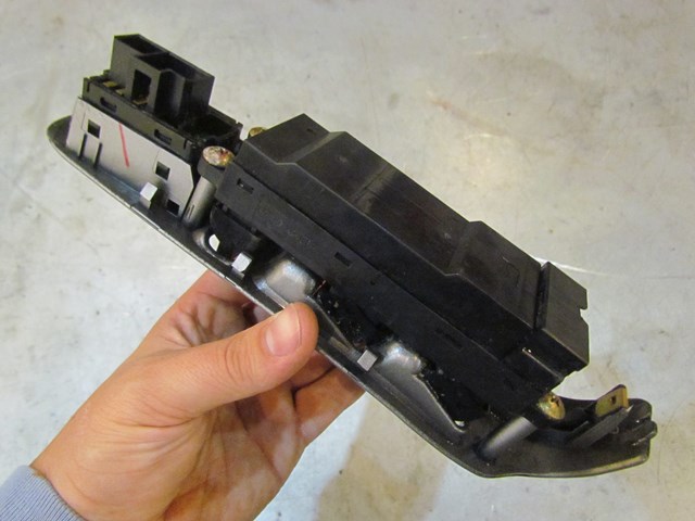 2003 Subaru Baja Driver Front LH Door Switch