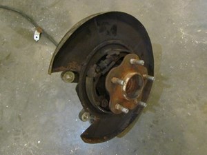 2005 Nissan 350Z LH Rear Spindle. See Description