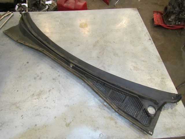 2003 Subaru Baja Windshield Wiper Cowl Trim OEM