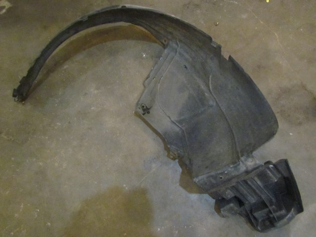 2003 Subaru Baja Front RH Passenger Fender Liner