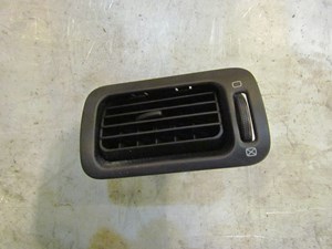 2003 Subaru Baja RH Passenger Dash Vent
