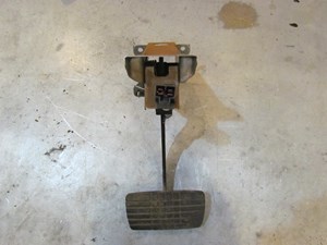 2003 Subaru Baja Brake Pedal With Brake Switch