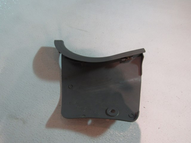 2001 Subaru Forester RH Passenger Front Kick Trim