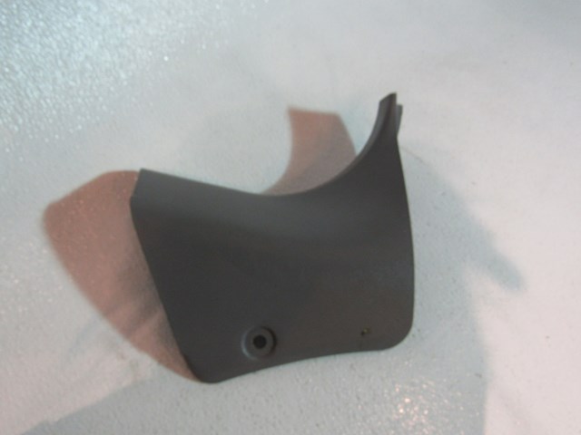 2001 Subaru Forester RH Passenger Front Kick Trim