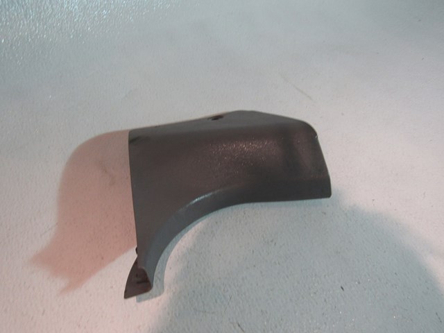 2001 Subaru Forester RH Passenger Front Kick Trim