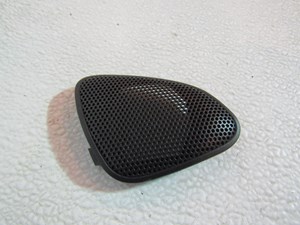 2001 Subaru Forester Rh Passenger Front Tweeter Cover