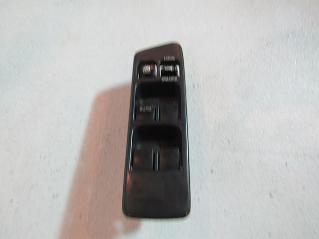2001 Subaru Forester LH Driver Front Door Switch 