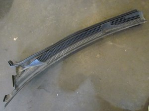 2001 Subaru Forester LH Driver Windshield Wiper Cowl Cover OEM