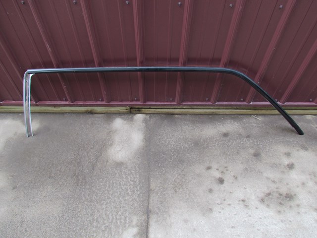 2001 Subaru Forester Passenger Drip Channel Trim