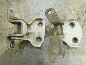 2001 Subaru Forester Rear Driver Door Hinges LH