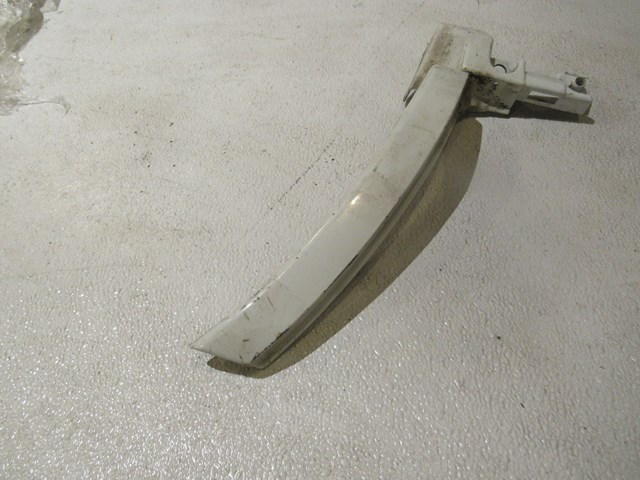 2001 Subaru Forester RH Passenger Rear Dog Leg Moulding