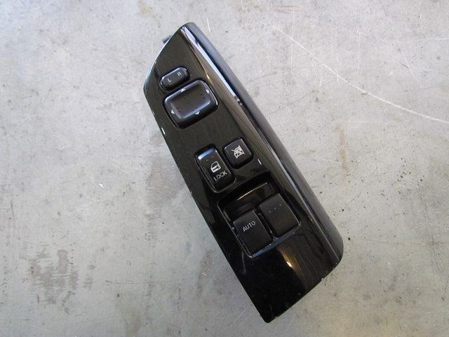 2004 Mazda RX8 LH Driver Door Switch