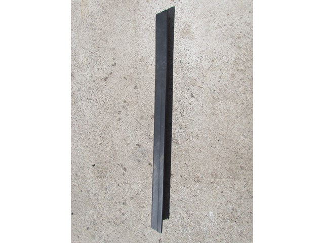 2004 Mazda RX8 LH Driver Interior Door Sill Kick Plate 