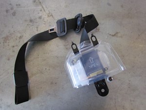 2004 Mazda RX8 RH Passenger Front Seat Belt