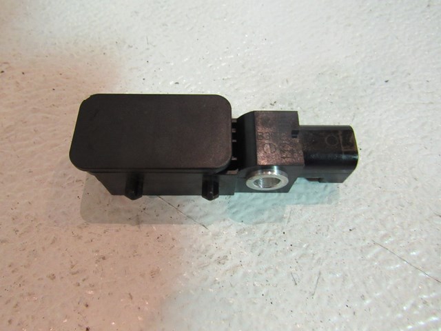 2004 Mazda RX8 LH Driver Side Impact Sensor