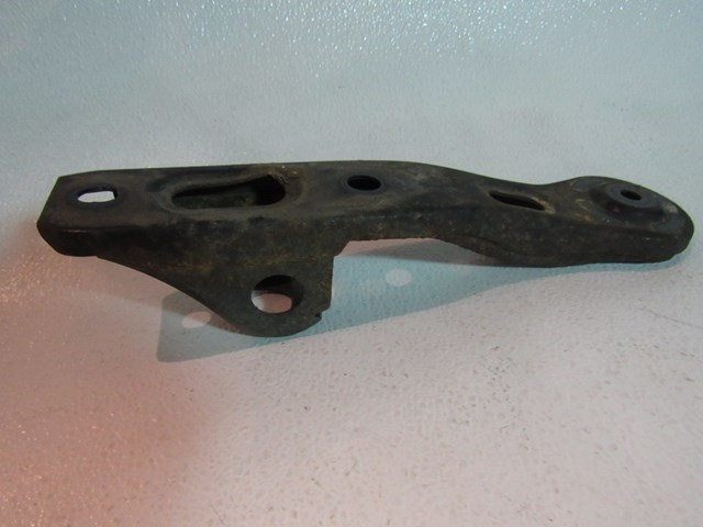 2004 Mazda RX8 LH Driver Rear Subframe Stay 