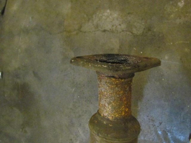 2001 Subaru Forester Exhaust Resonator. Flange Cut